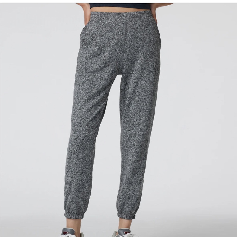 Vuori DreamKnit Boyfriend Joggers - Small